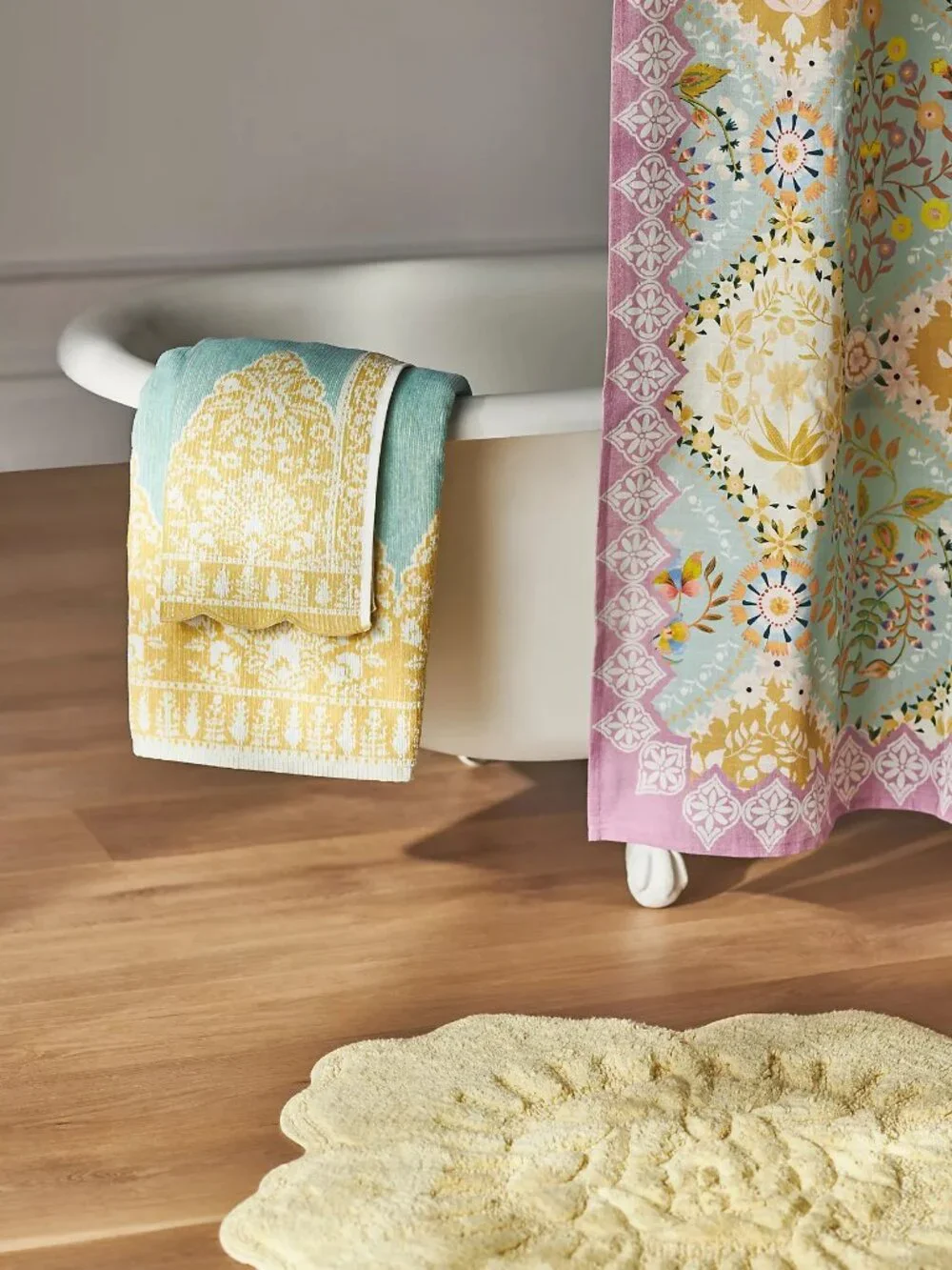 Anthropologie Tiya Velour 100% Cotton Bath & Hand Towels (2 sets)